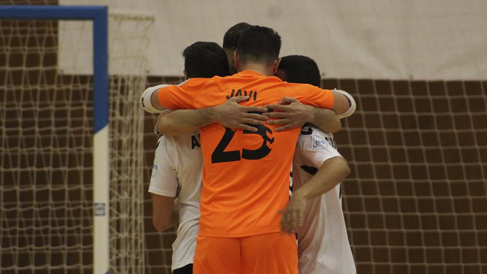 Los jugadores de Rivas Futsal celebran un tanto.