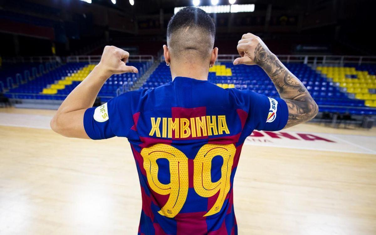 Ximbinha luce la camiseta del Barça