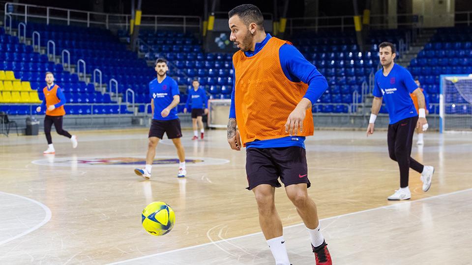 Ximbinha, jugador del Barça, durante un entrenamiento