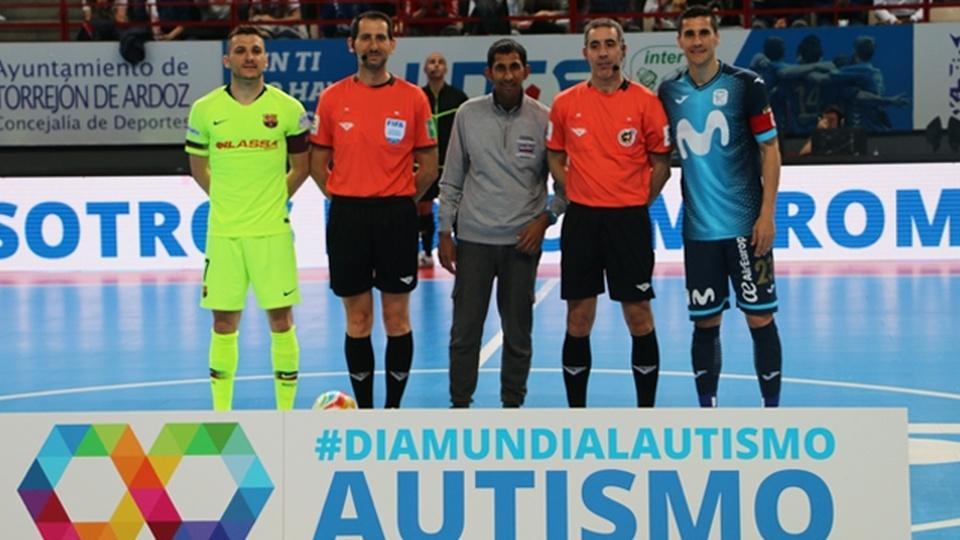 La LNFS celebra junto a Stefan López, protagonista de la película Campeones, el Día Mundial del Autismo.