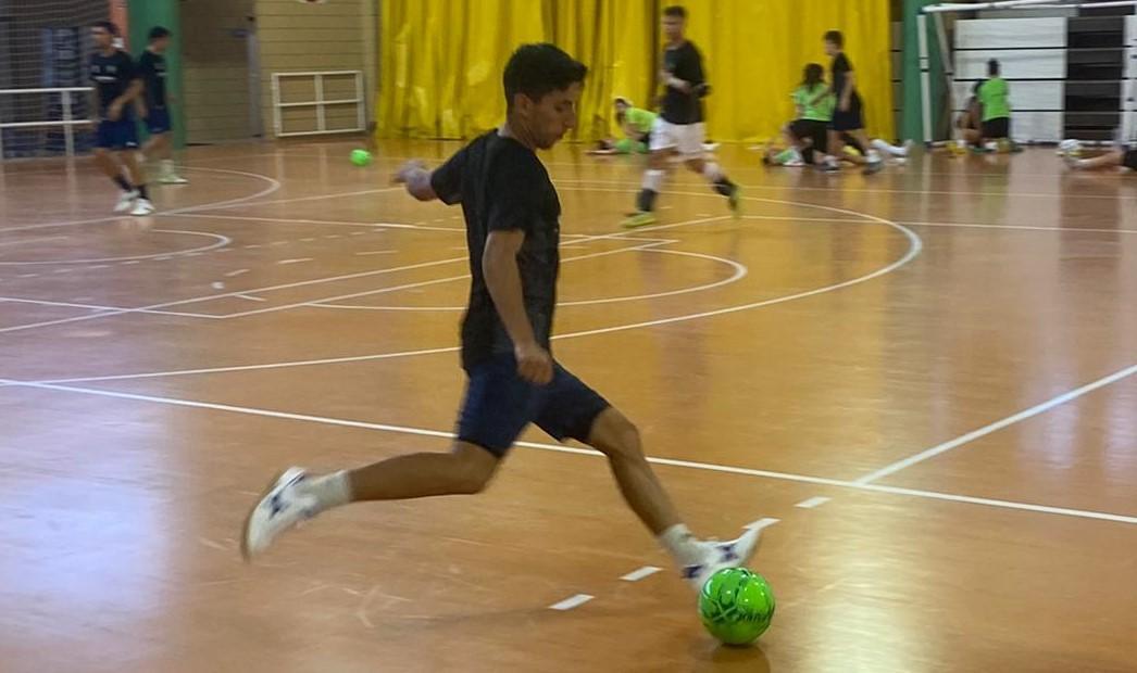 Jorge Tabuenca, jugador del Full Energía Zaragoza, durante un entrenamiento