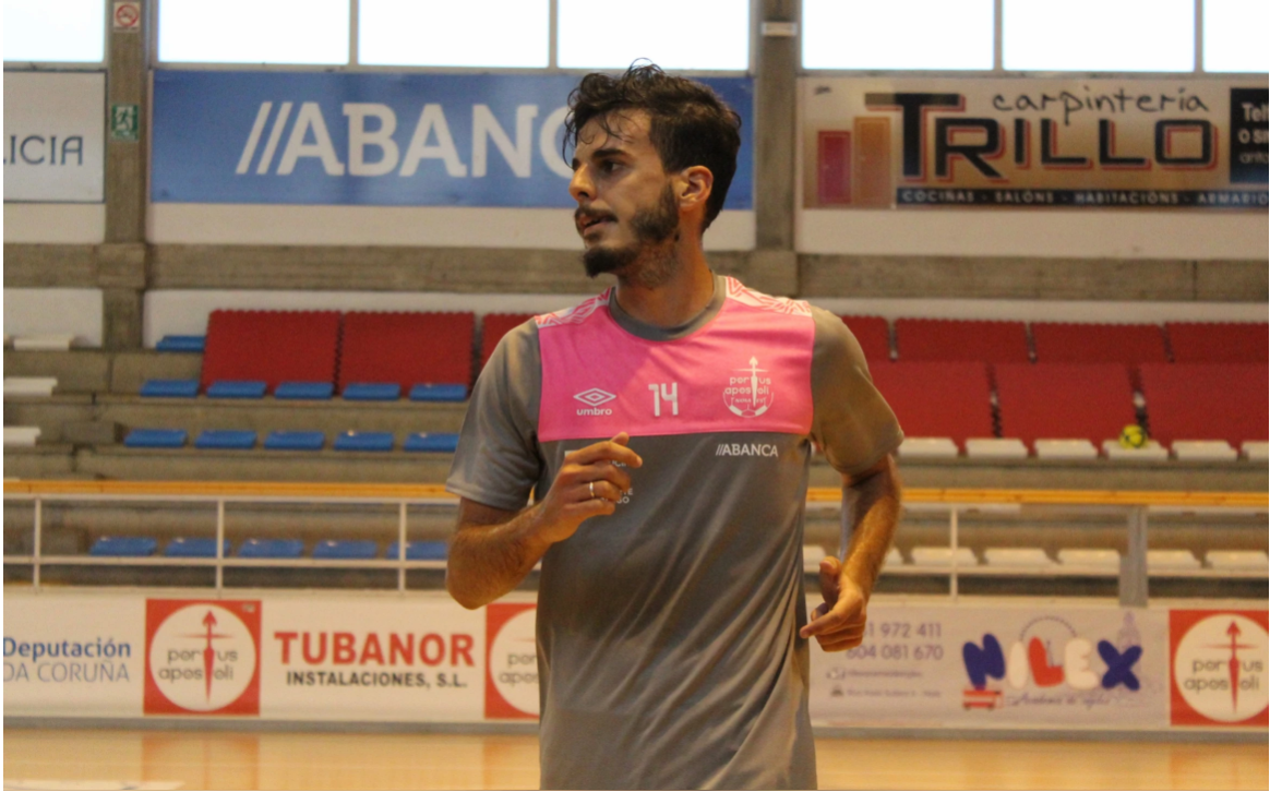 Lucas, durante un entrenamiento con Noia Portus Apostoli