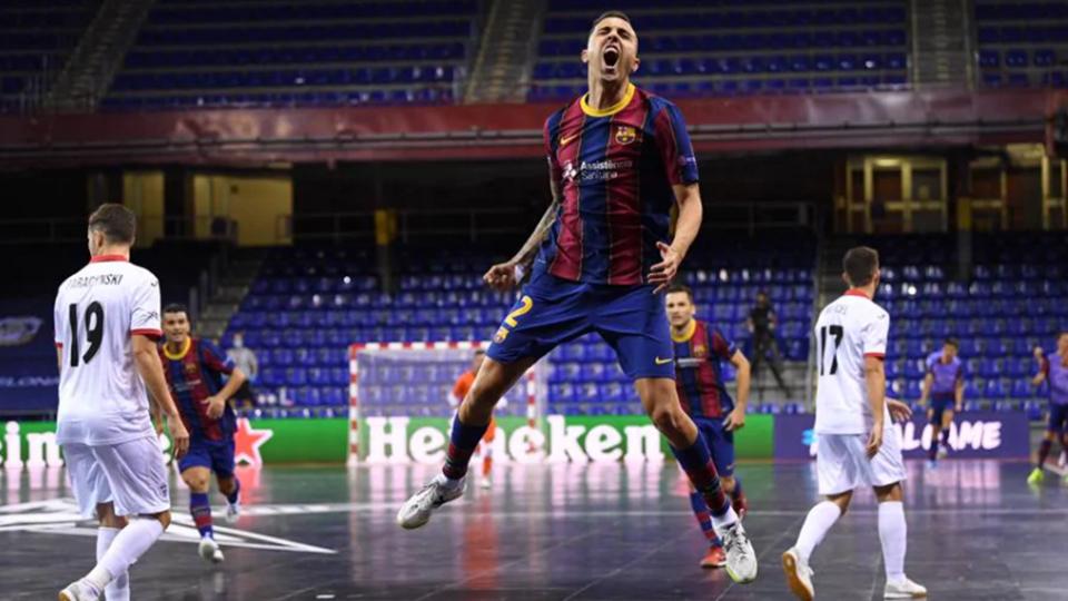 Aicardo, jugador del Barça, celebra un gol en el Palau Blaugrana