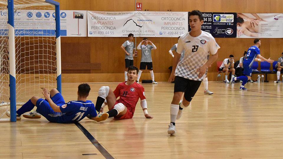 Adri Oro, jugador del Rivas Futsal, en un encuentro de Liga.