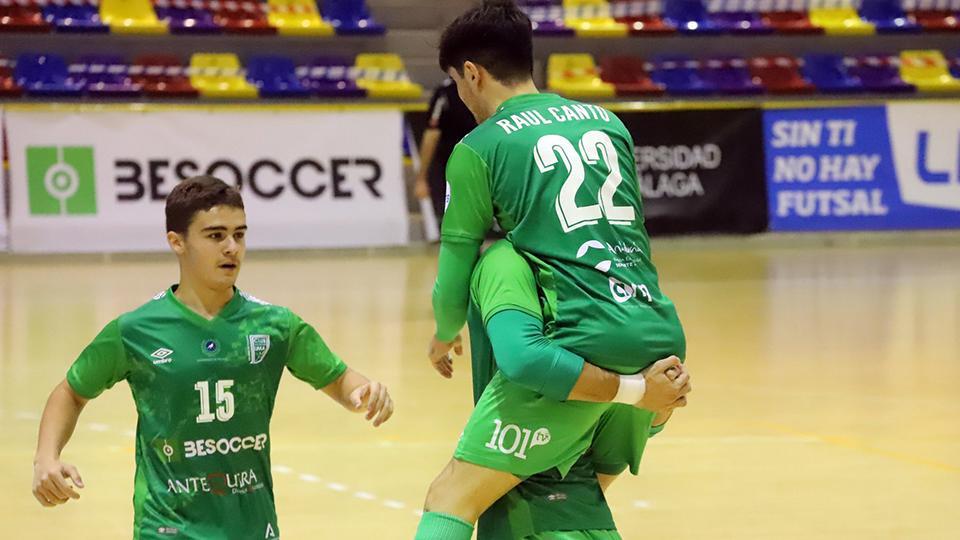 Los jugadores de BeSoccer CD UMA Antequera