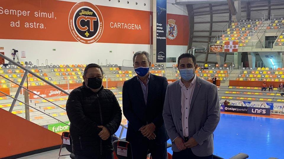 Miguel Ángel Jiménez, Javier Lozano y Juan Giménez en el Palacio de los Deportes de Cartagena.