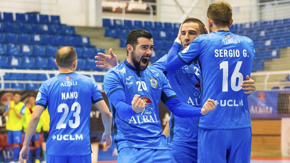 Los jugadores del Viña Albali Valdepeñas celebran un gol. (Foto: ACP-FSV)
