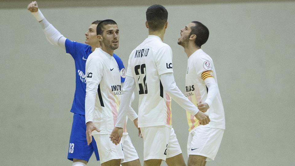 Los jugadores de Industrias Santa Coloma celebran un gol