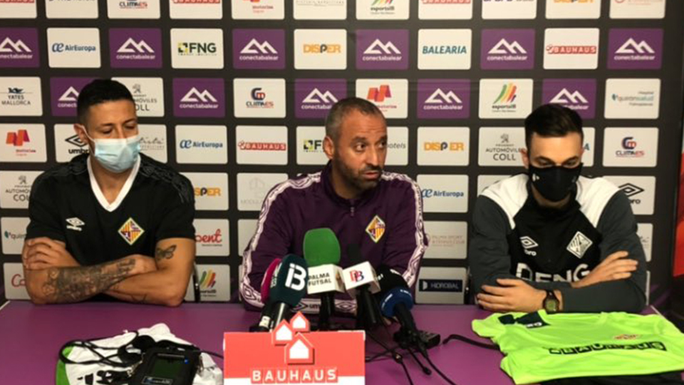 Vadillo, entrenador del Palma Futsal, en rueda de prensa.