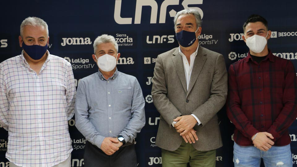 Andrés Casasola, Miguel Ángel López, Javier Lozano y David Antón, durante la presentación del acuerdo.