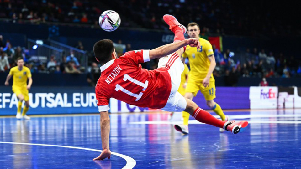 El ruso Niyazov marcó un gol espectacular ante Ucrania. Foto: UEFA
