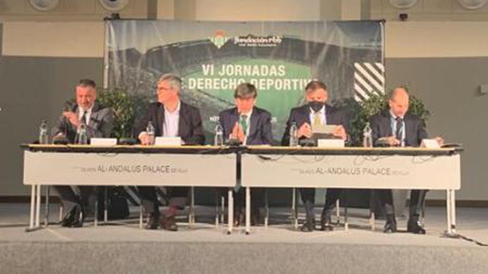 Pablo Vilches, Miguel Cardenal, Santiago Nebot y Manuel López, durante la Jornada.