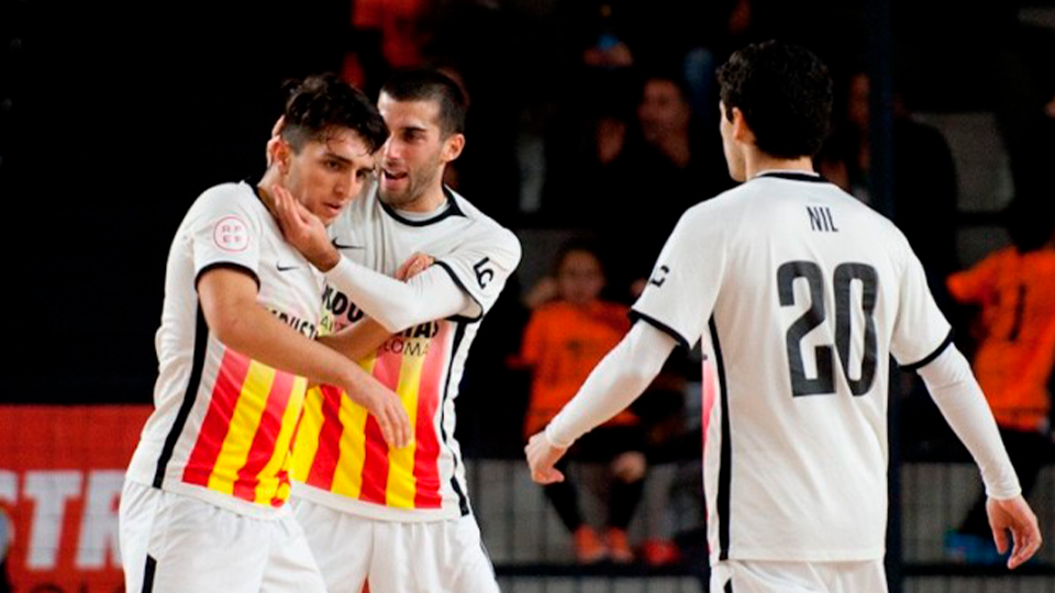 Los jugadores de Industrias Santa Coloma celebran un gol