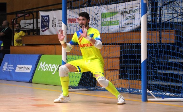 Miquel Feixas, portero del Industrias Santa Coloma, durante un partido