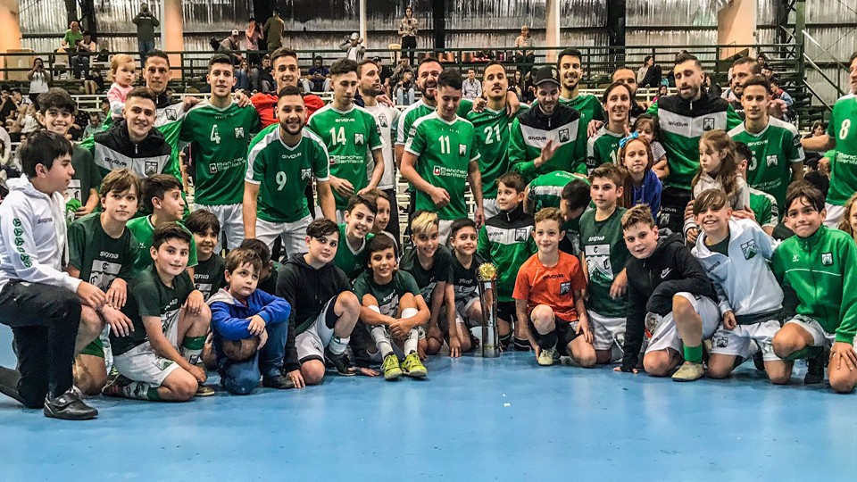 Ferro Carril Oeste alzó la primera Copa AFA de su historia