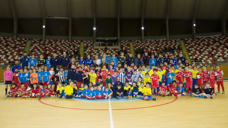 La Academia Red Blue 5 Coruña poner en la marcha la VIII Edición de su Jornada Solidaria de Fútbol Sala 