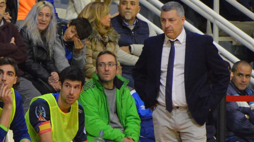 Alfonso Rodríguez, entrenador del Azulejos Moncayo Colo Colo.