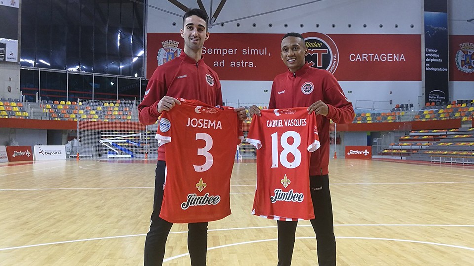 Josema y Gabriel Vasques, durante su presentación como nuevos jugadores del Jimbee Cartagena.