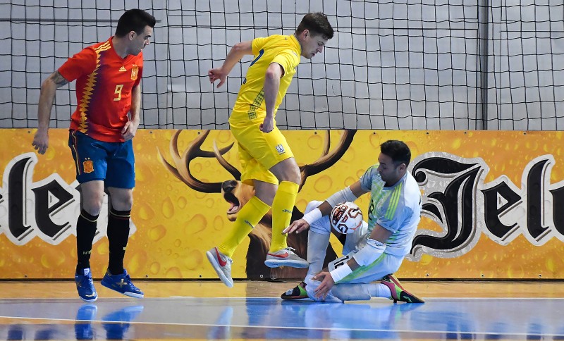 Sergio Lozano y Juanjo, en un partido con España ante Ucrania 