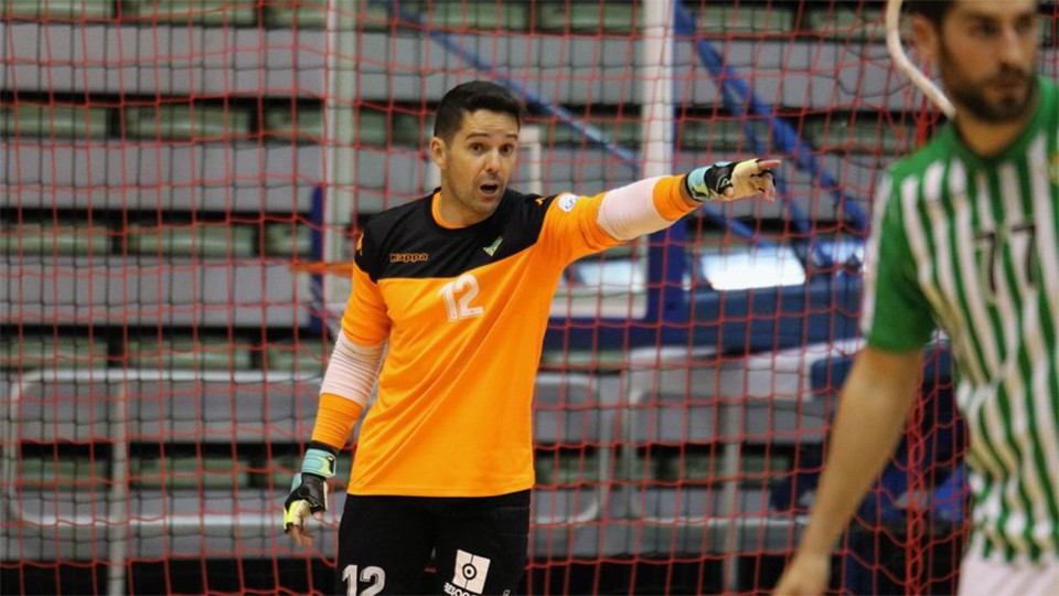 Cidao, portero del Real Betis Futsal, durante un partido.