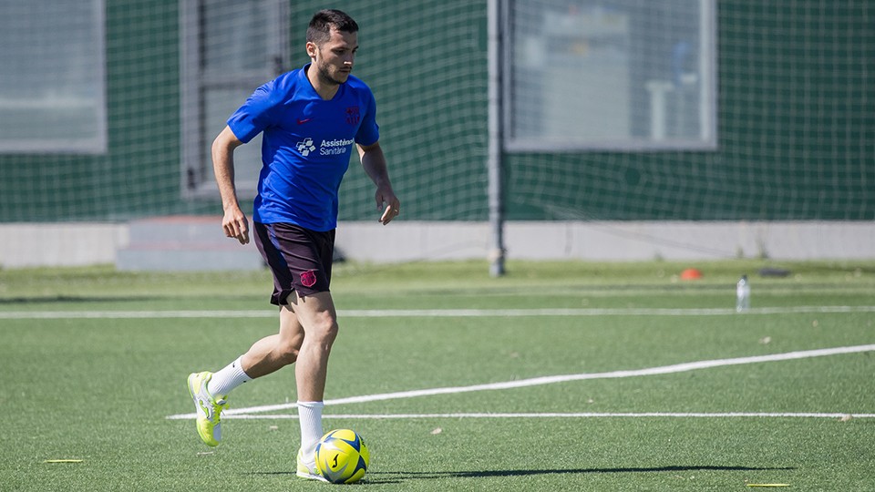 Dyego, jugador del Barça, durante un entrenamiento.