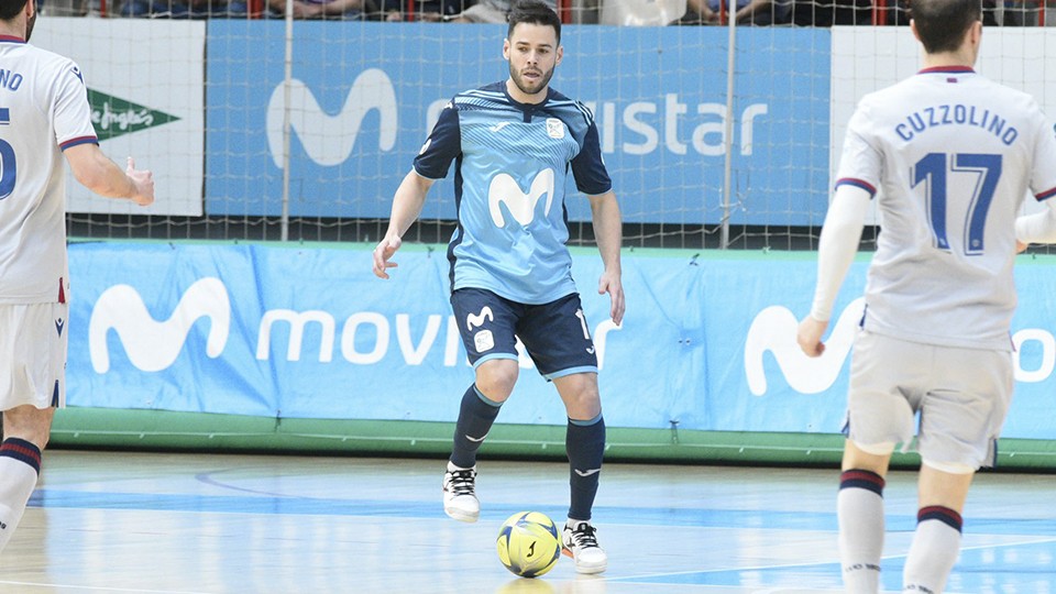 Marlon, jugador de Movistar Inter, durante un encuentro. (Foto: Helen Boto)