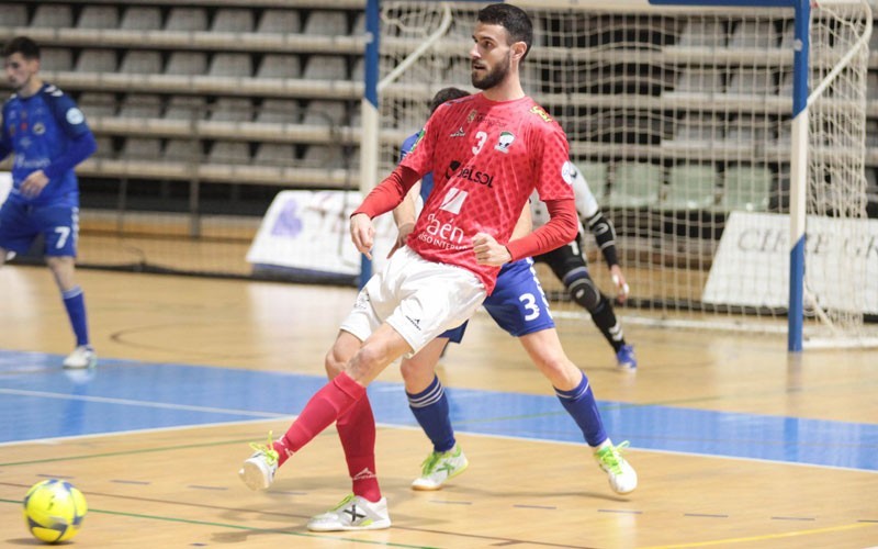 Álvaro Vera, jugador del Software DELSOL Mengíbar.