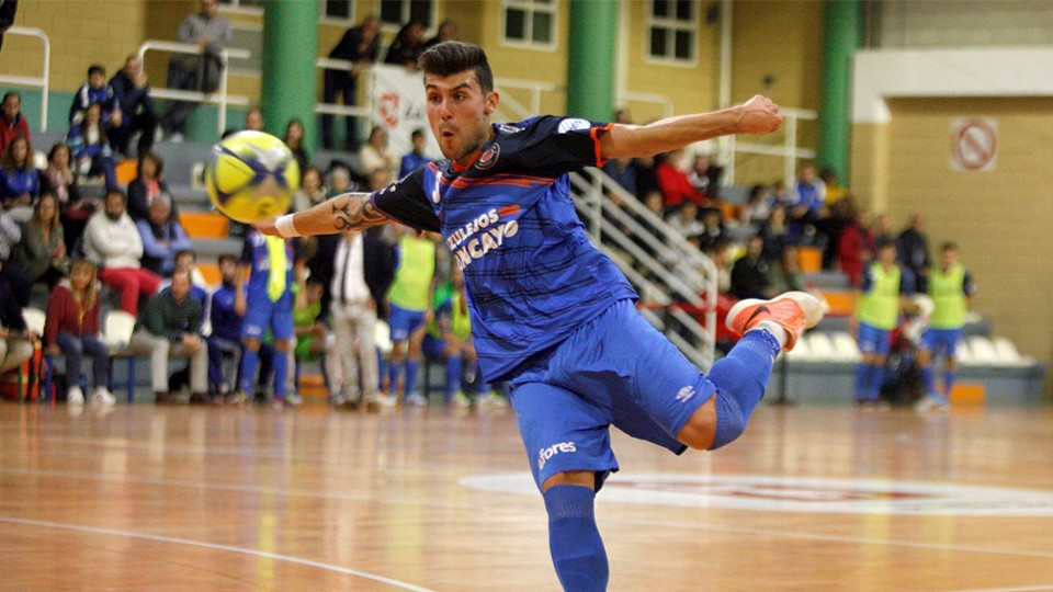 Gascón, durante un partido con el Full Energía Zaragoza. (Foto: Rubén Losada   FotografiArte)