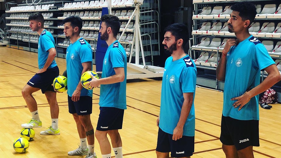 Los jugadores de Bisontes Castellón durante un entrenamiento de pretemporada.