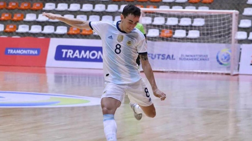 Santi Basile, nuevo jugador del Fútbol Emotion Zaragoza.