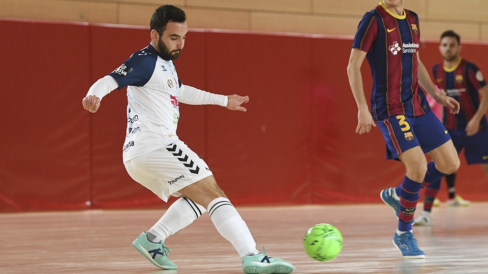 Gambín, jugador del Bisontes Castellón.