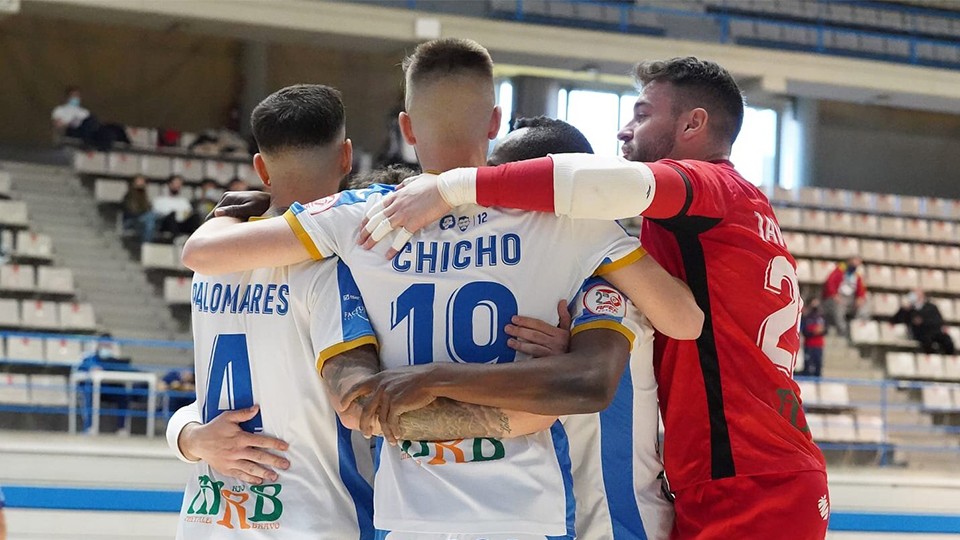 Los jugadores del CD Leganés celebran un tanto