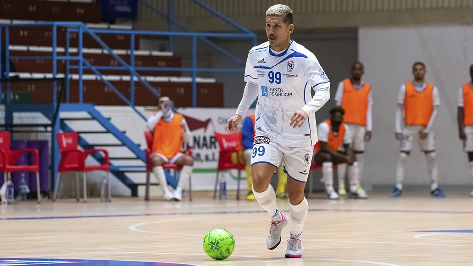 Kaoru Morioka, jugador de O Parrulo Ferrol. (Foto: Ismael Miján / MijanPhoto)