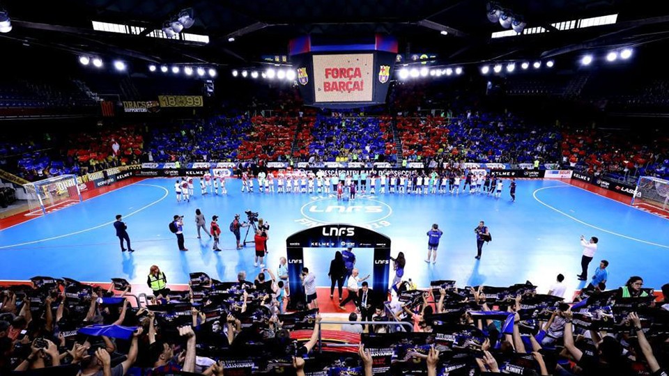 Imagen panorámica del Palau Blaugrana.