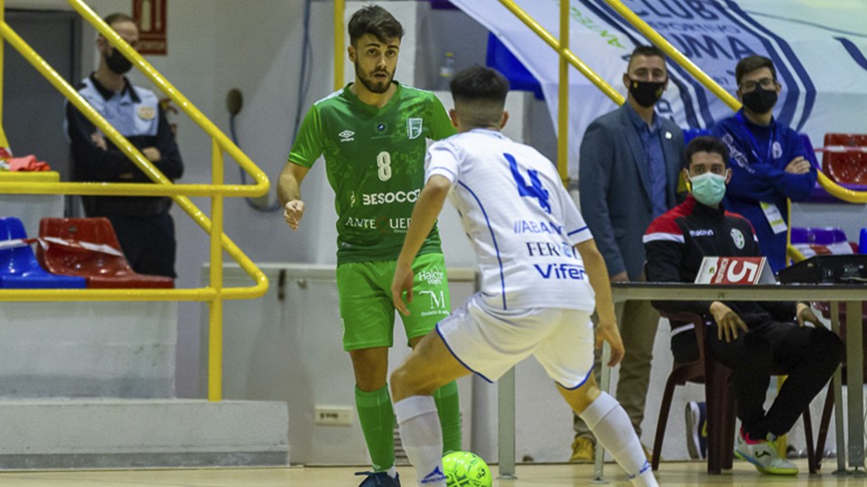 David Velasco, jugador del BeSoccer CD UMA Antequera.