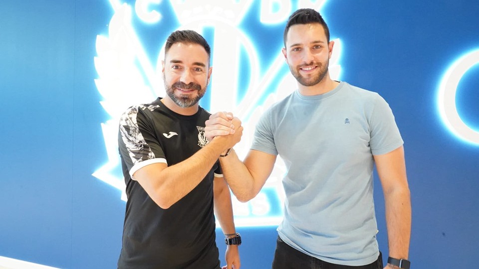 Andrés Parada, director deportivo del CD Leganés FS, junto a Mario López, nuevo segundo entrenador y preparador físico.