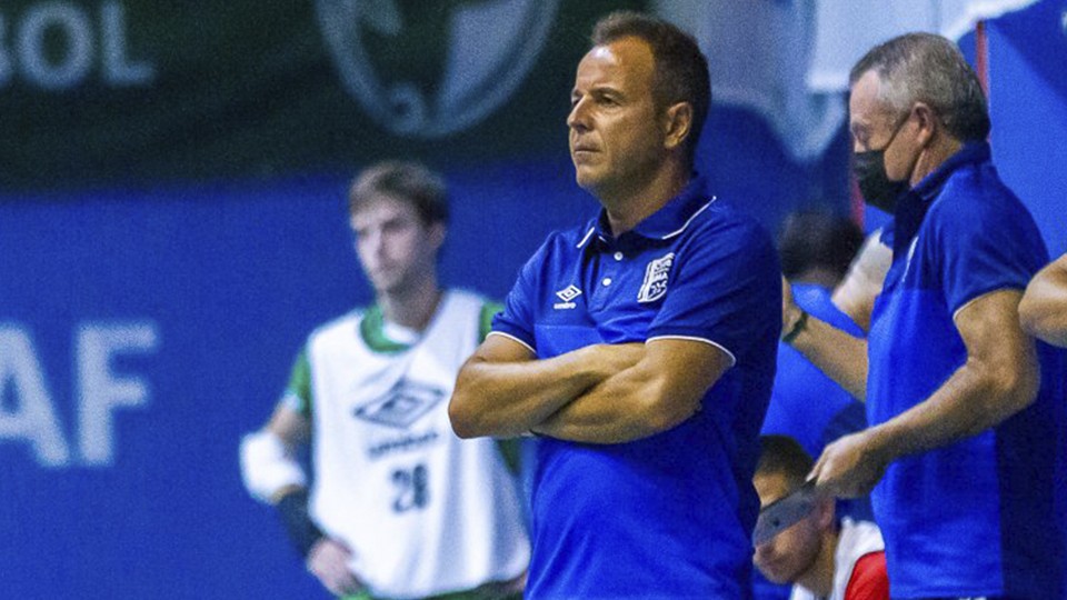 Tete, entrenador del BeSoccer UMA Antequera (Fotografía: iso100photopress)