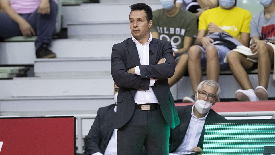 Diego Giustozzi, entrenador de ElPozo Murcia Costa Cálida, durante un partido