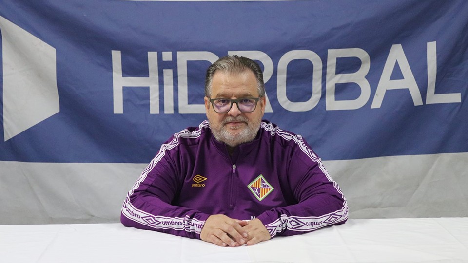 Miquel Vidal, entrenador del Visit Calvià Hidrobal, en rueda de prensa.