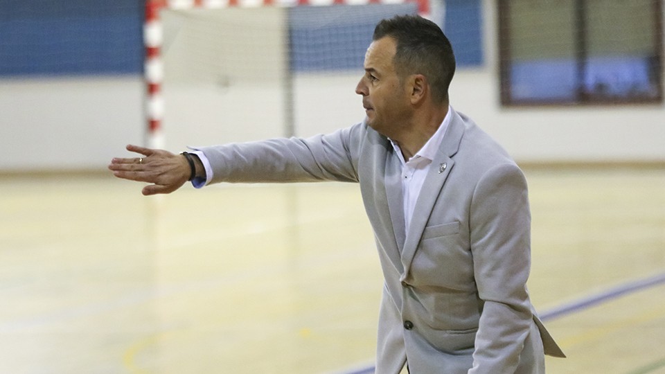 Tete, entrenador del BeSoccer CD UMA Antequera.