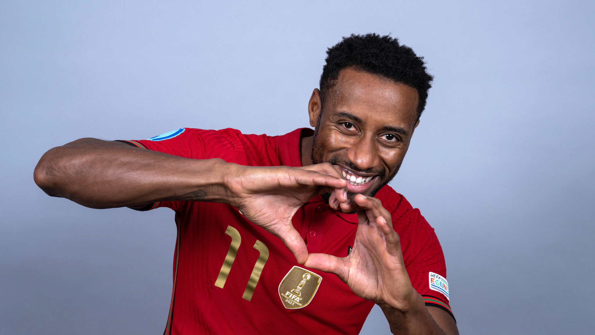 Pany Varela, jugador de la Selección de Portugal, vigente campeona de Europa y del Mundo