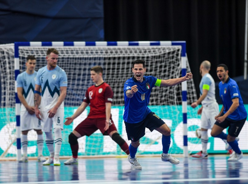 Merlim celebra un gol de Italia durante el Europeo. Foto: UEFA