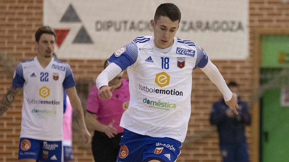 Sergio Barona, jugador del Fútbol Emotion Zaragoza.