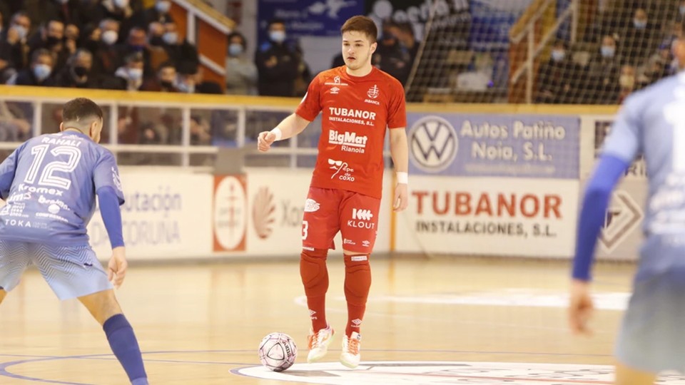 Henrique, portero del Noia Portus Apostoli, durante un partido