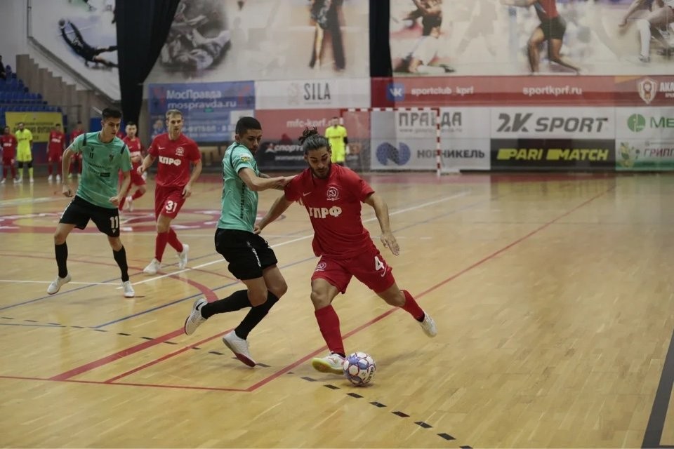 Esteban se ha desvinculado del KPRF de la Superliga de Rusia