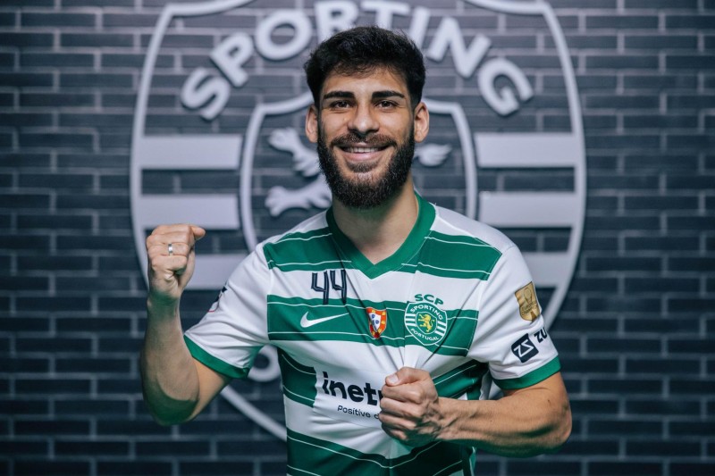 Esteban fue presentado como nuevo jugador del Sporting Clube de Portugal