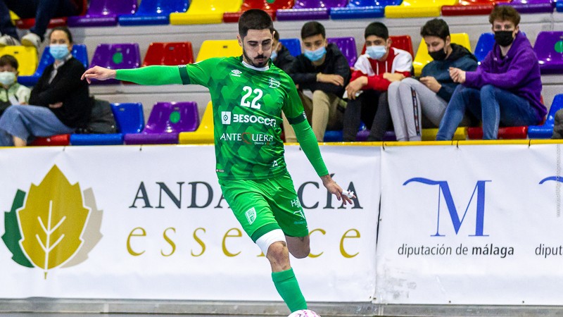 Raúl Canto, jugador del BeSoccer CD UMA Antequera