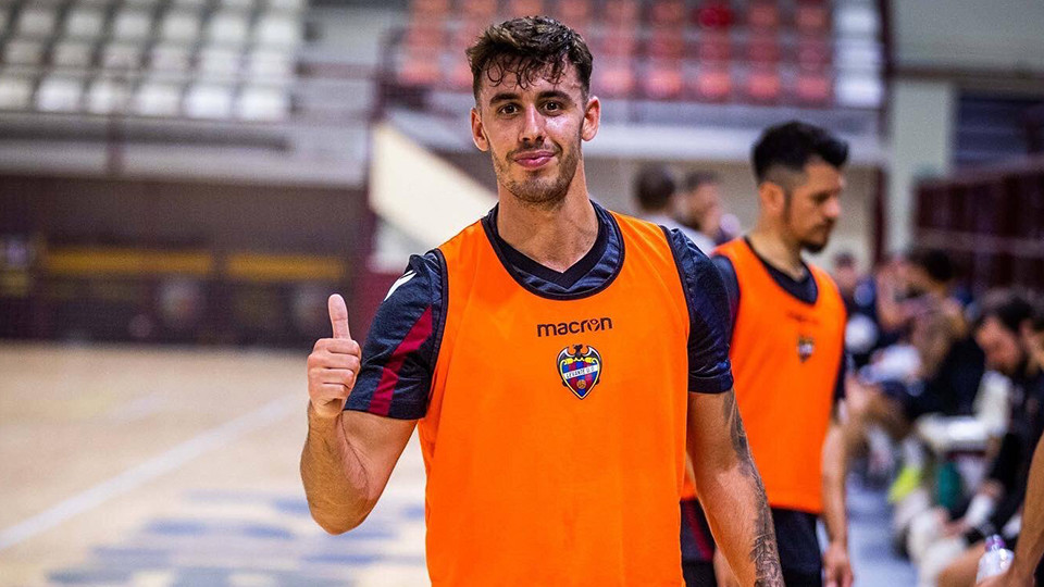 Álex García, jugador del Levante UD FS