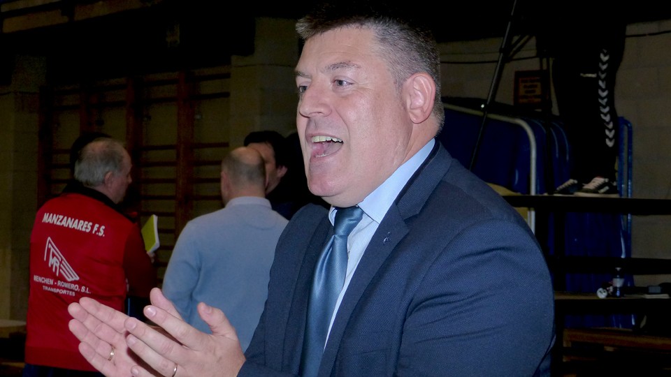 Chema Jiménez entrenador del Manzanares FS