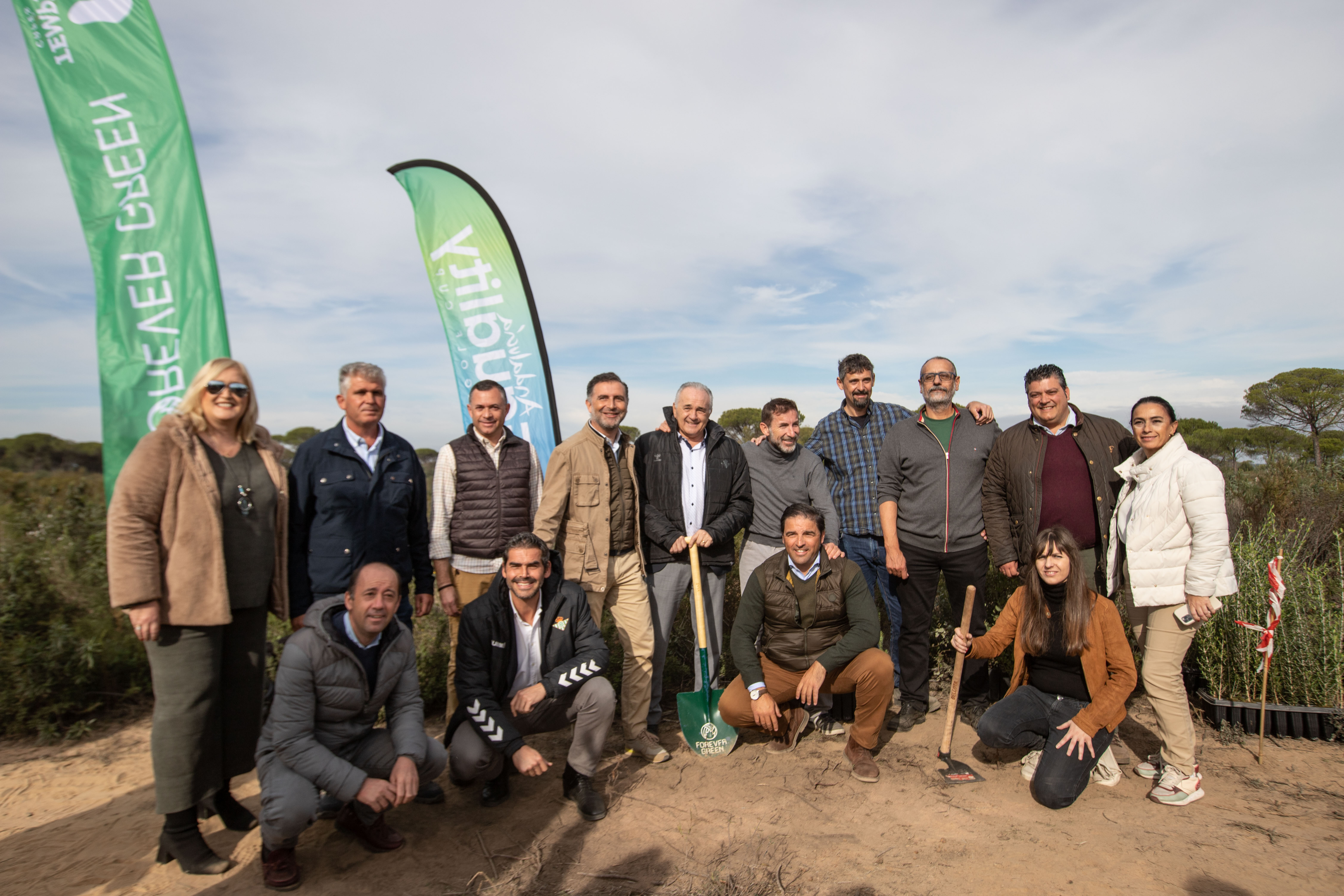 El Real Betis, a través de Forever Green, realiza una reforestación en Doñana